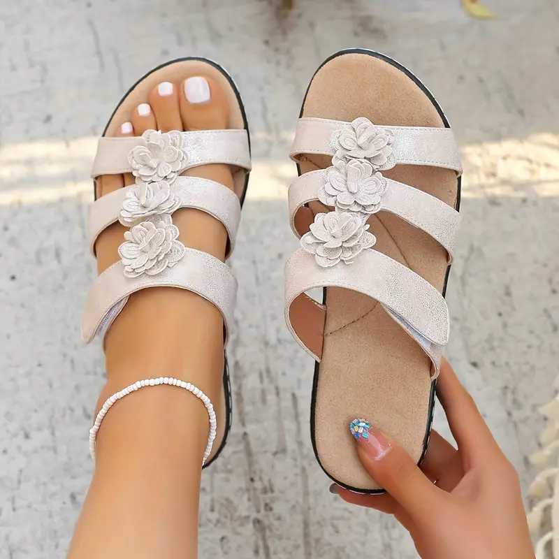 Women's Summer Flat Lightweight and Breathable Sandals , Casual Outdoor Shoes for Commuting or Vacation