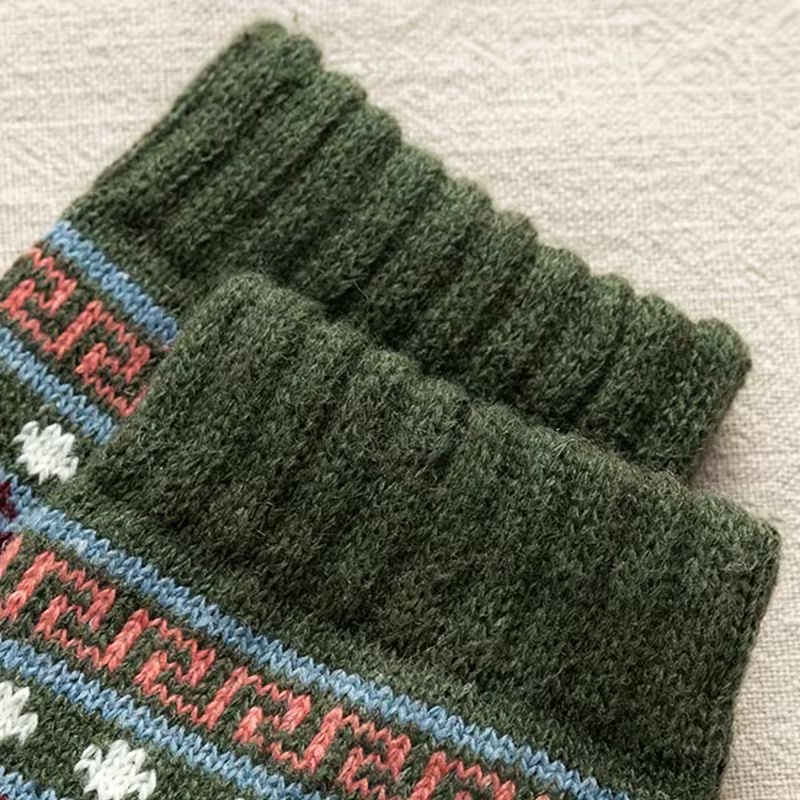 5 Pairs Women's Cozy Winter Socks