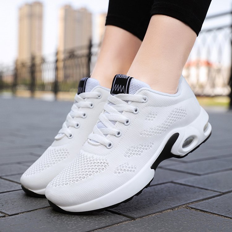 Women's Breathable Air Cushioned Running Sneakers