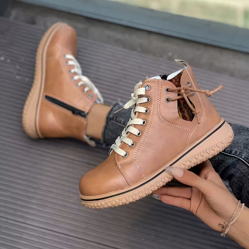 Women's Comfortable Lace-Up Thick Sole Ankle Boots
