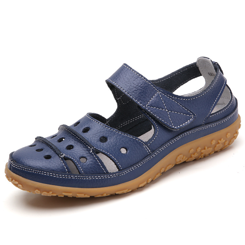 Women's Hollow Hook Flat Leather Sandals