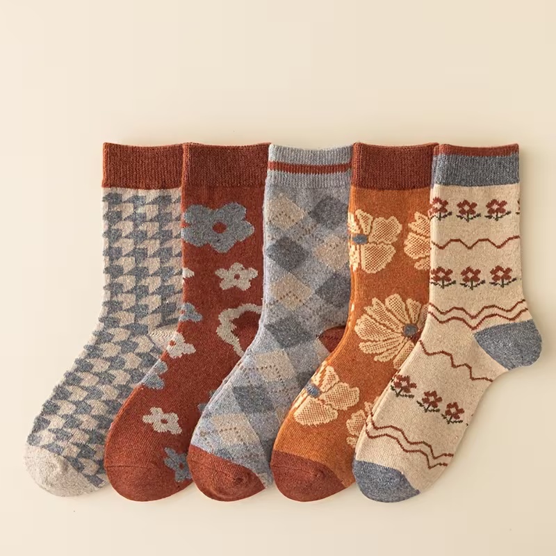 5-Pack Women's Houndstooth Jacquard Mid-Calf Wool Socks