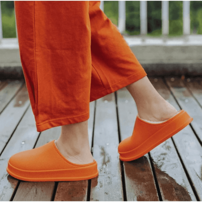 The Feather Slides - Fur Edition