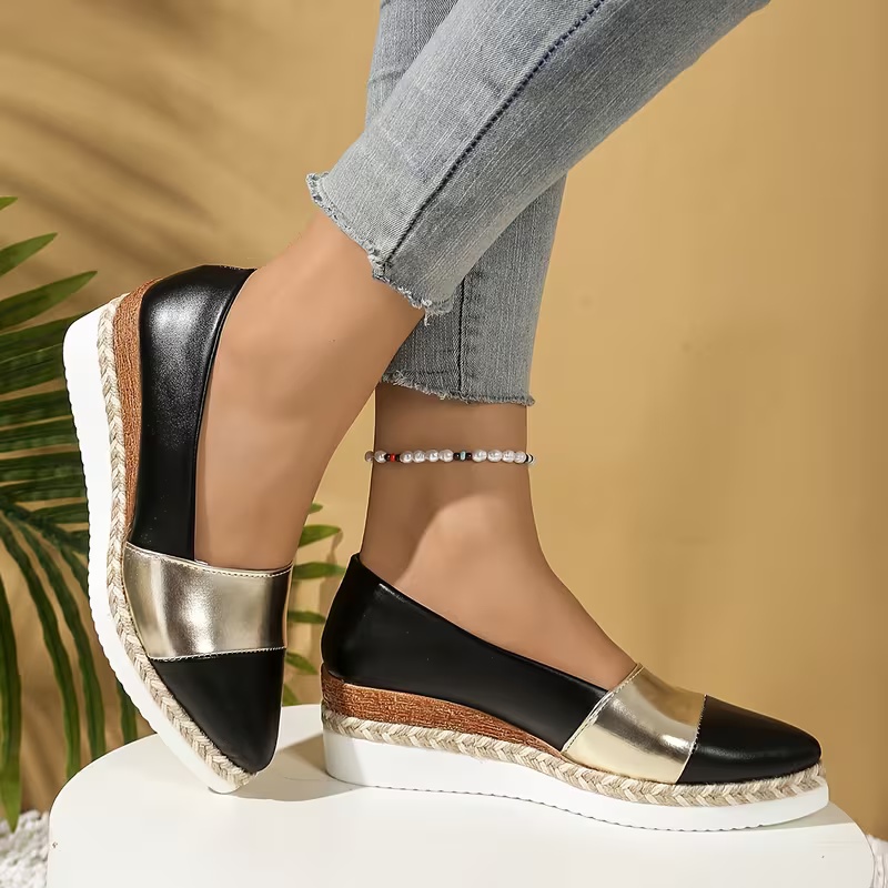Women's Pointed Toe Platform Loafers