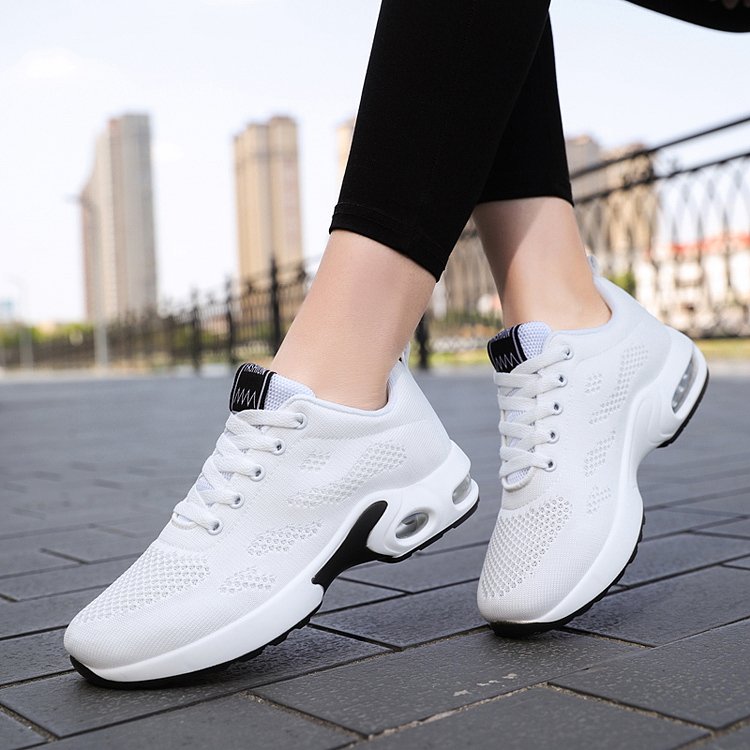 Women's Breathable Air Cushioned Running Sneakers