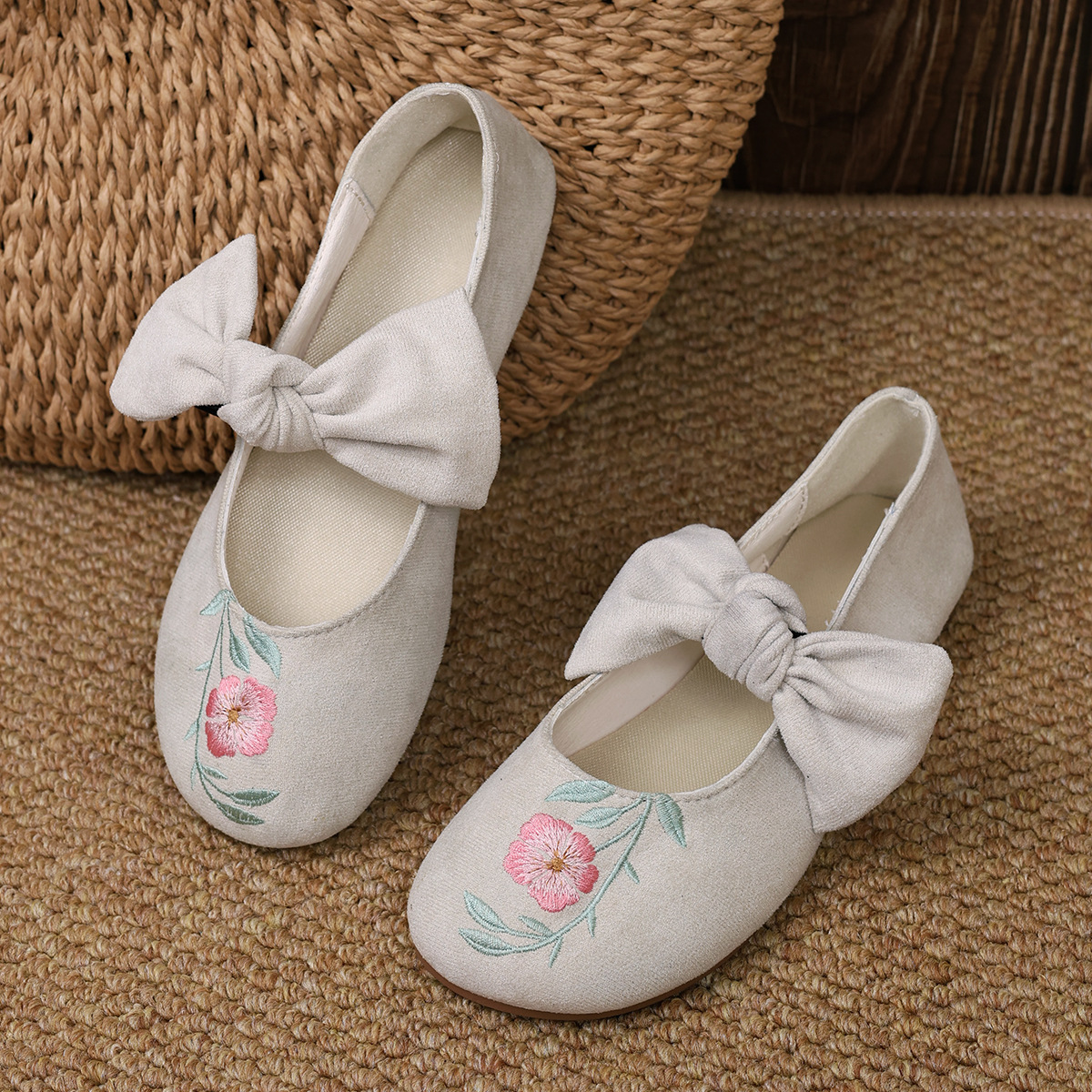 New Embroidered Bow Flat Mary Jane Shoes