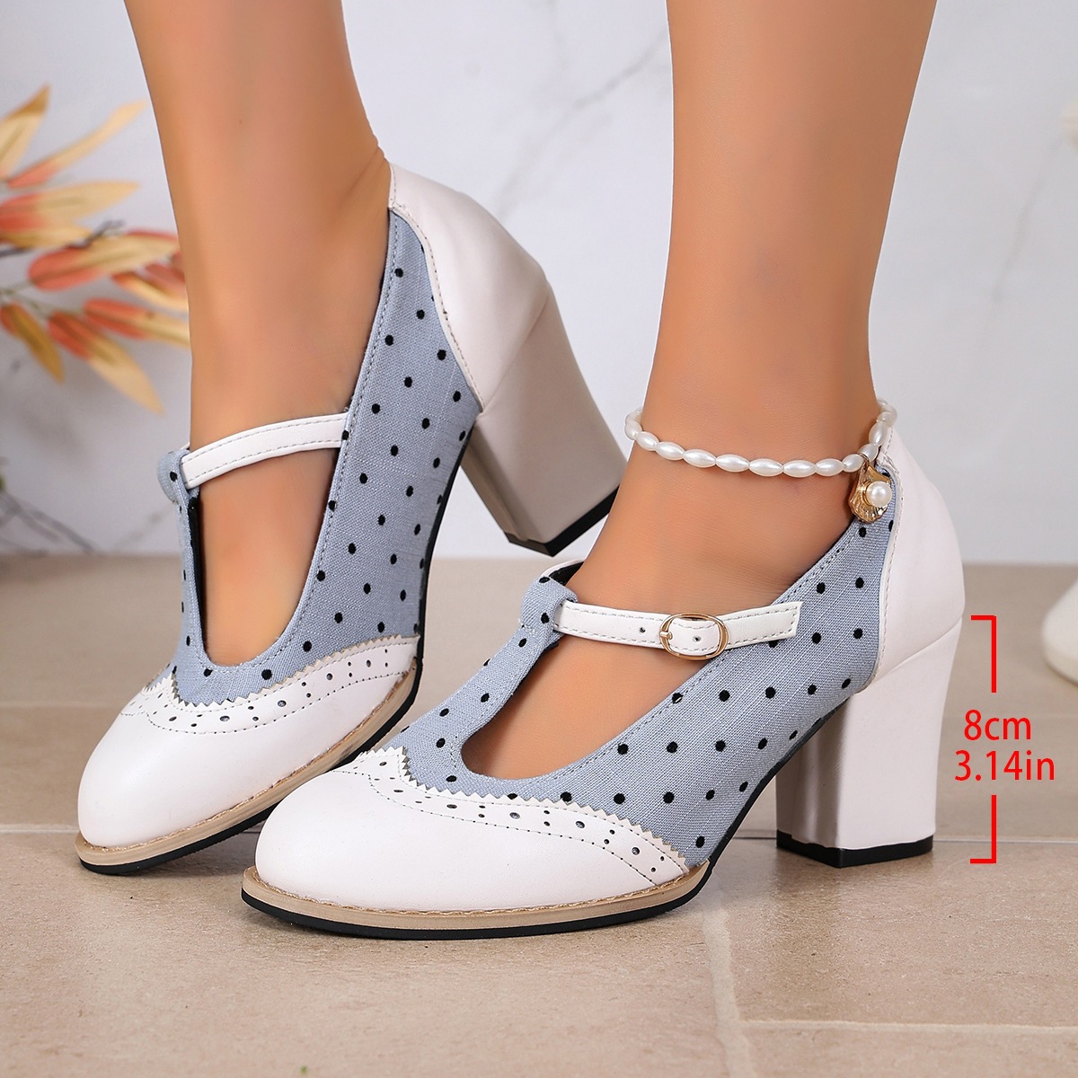 Women's Scalloped Mary Jane Shoes with Block Heels and Buckle Straps