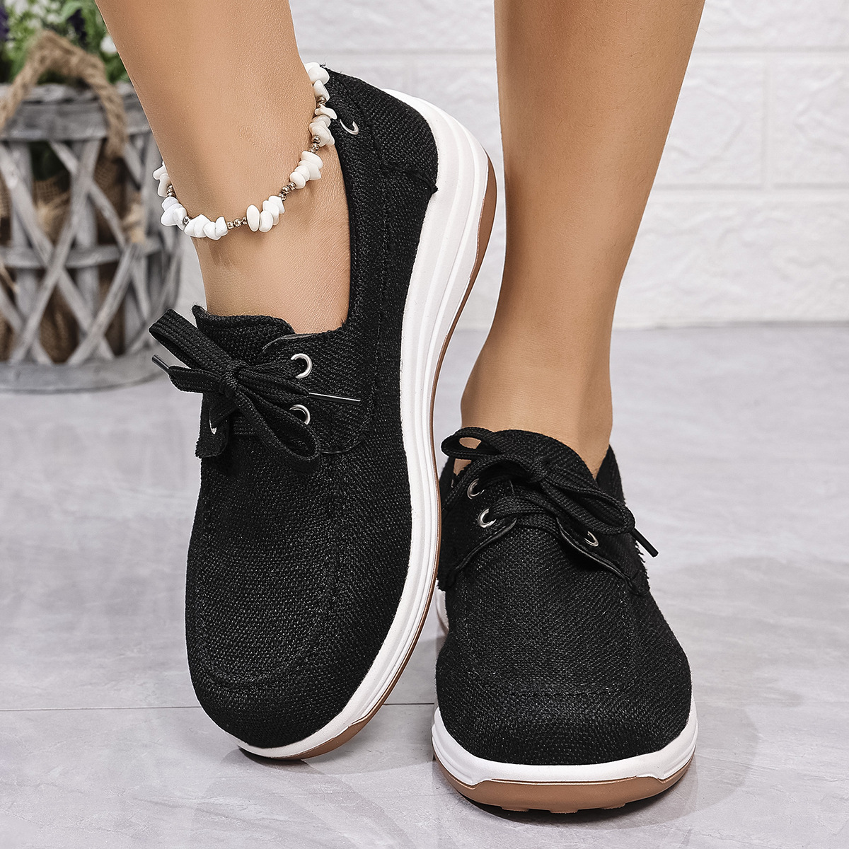 Breathable Fabric Thick Sole Slip-on Shoes