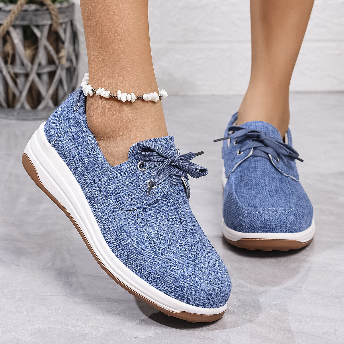 Breathable Fabric Thick Sole Slip-on Shoes