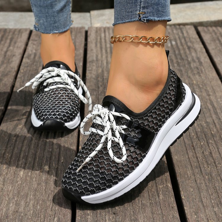 Casual Trendy Flat Mesh Fly Woven Breathable Shoes