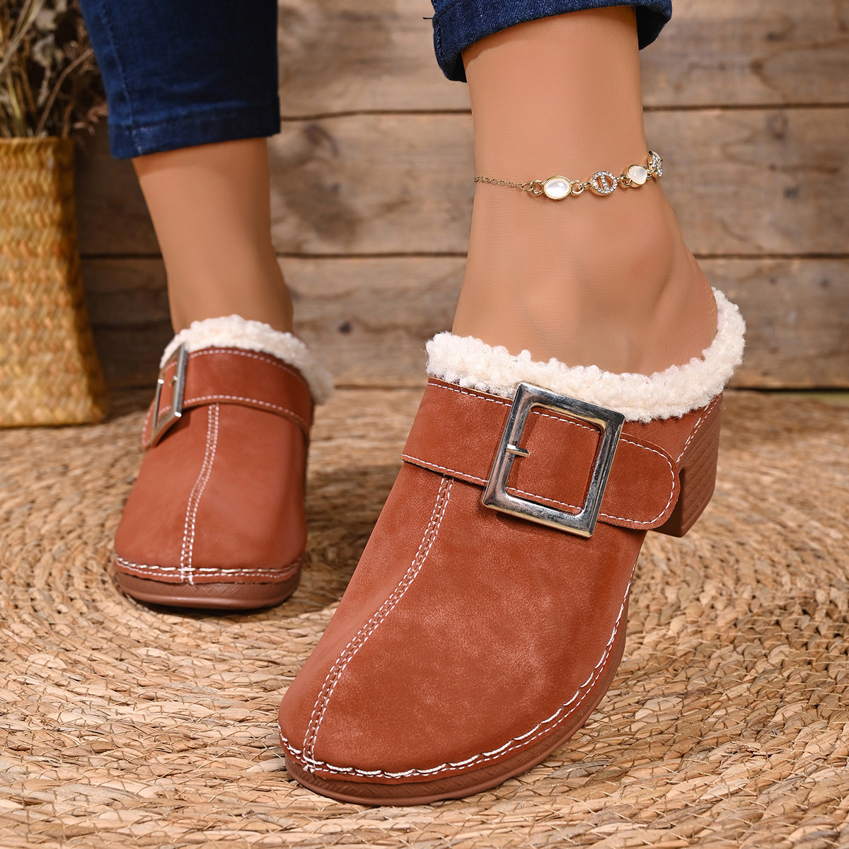 Women's Vintage Plush-Lined Chunky Heel Buckle Mule Half-Slippers