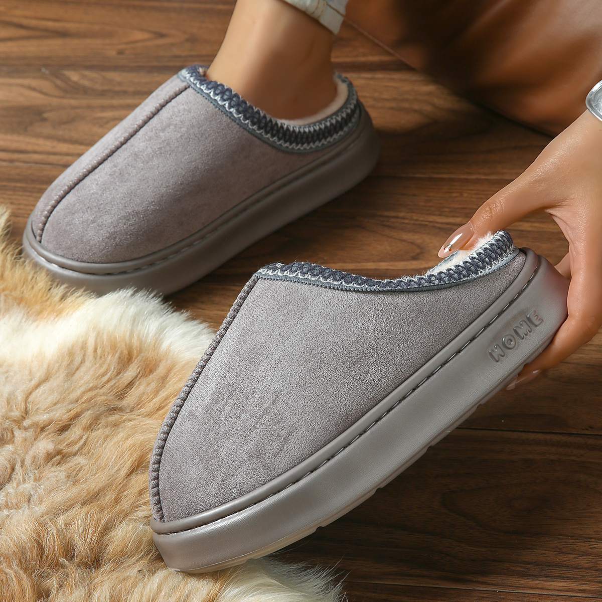 Women's Soft EVA Indoor Plush Slip-On Slippers