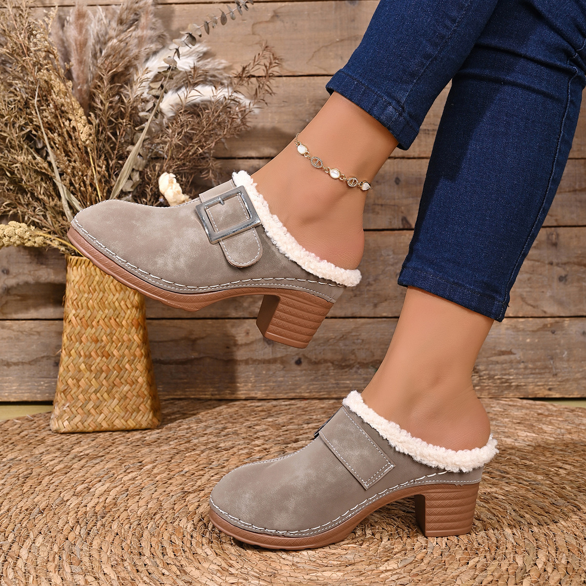Women's Vintage Plush-Lined Chunky Heel Buckle Mule Half-Slippers