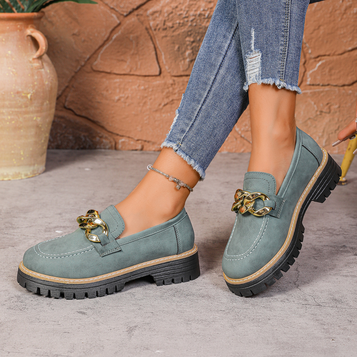 Metal Chain Thick-soled Versatile Casual Loafers