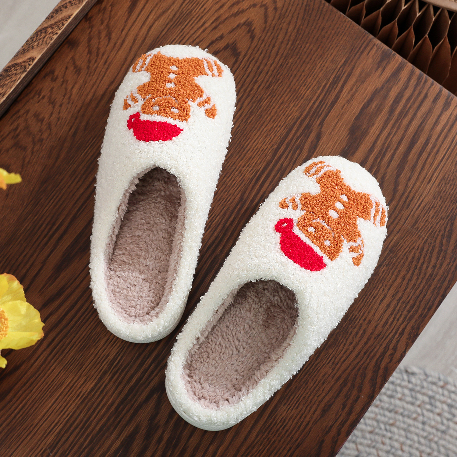 Gingerbread Man Couple Cotton Slippers