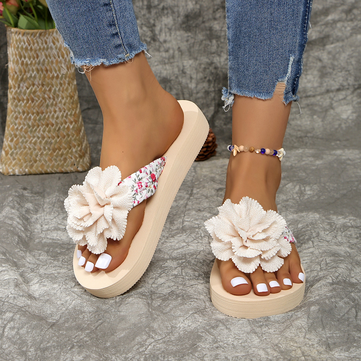 Women's Bohemian Floral Slip-On Flat Sandals