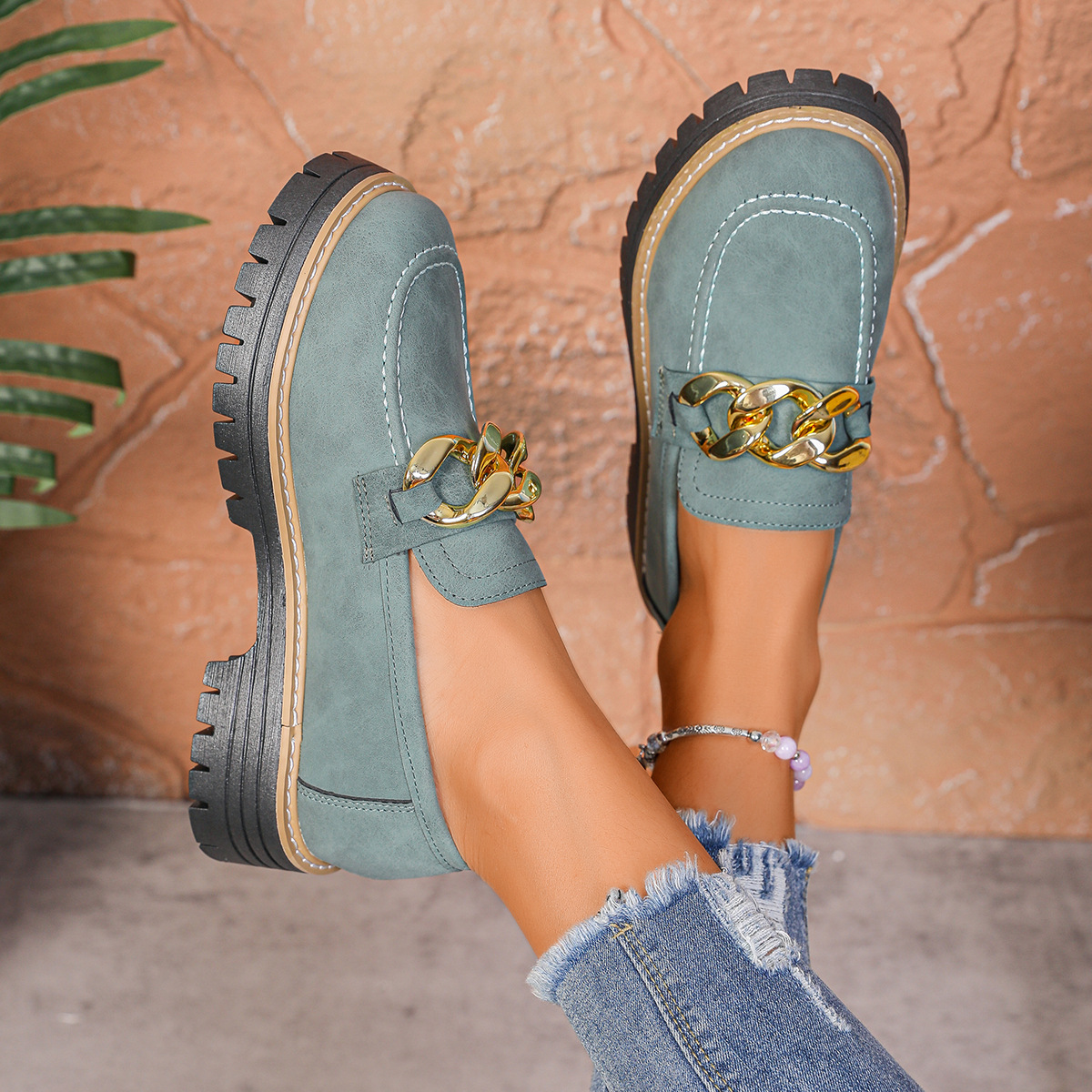 Metal Chain Thick-soled Versatile Casual Loafers