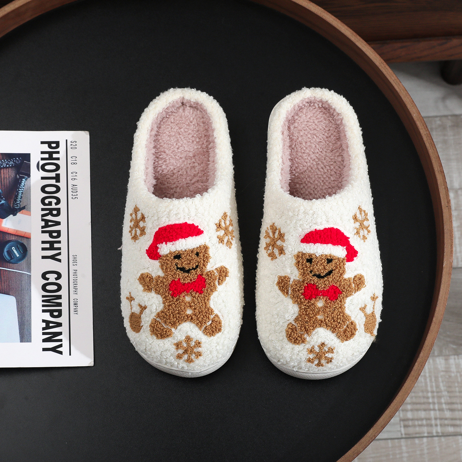 Gingerbread Man Snowflake Christmas-themed Couple Slippers