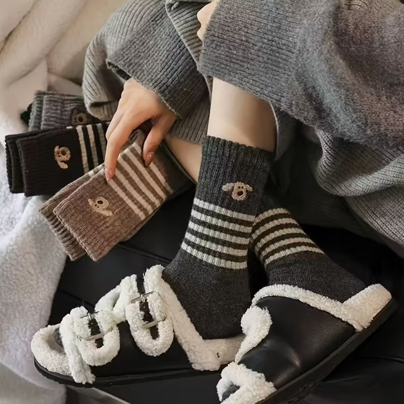 6 Pairs Women's  Elegant Striped & Plain Colors Thermal Socks