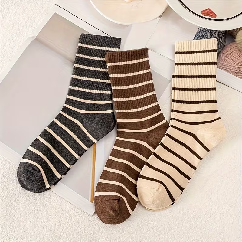 5 Pairs of Women's Striped Socks