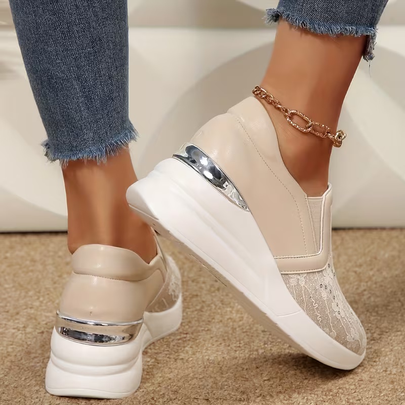 Women's Fashion Comfortable Thick-Soled Wedge Shoes