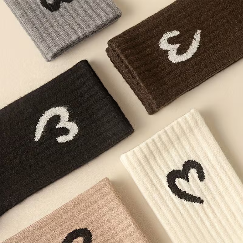 5 Pairs of Women's Semi-Heart Lightweight Breathable Socks