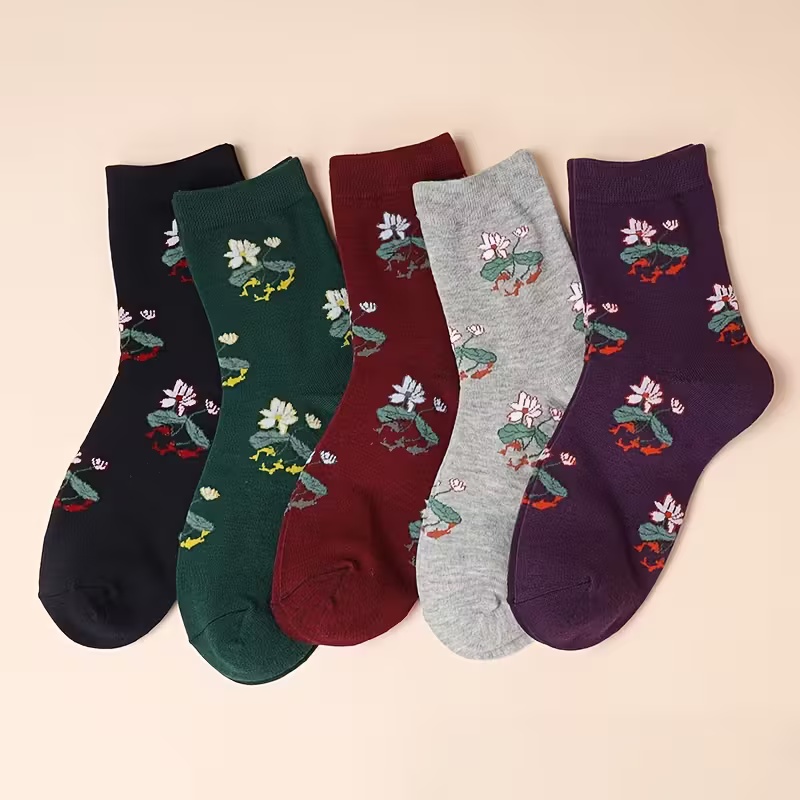 5 Pairs of Women's Mid-Calf Jacquard Design Socks