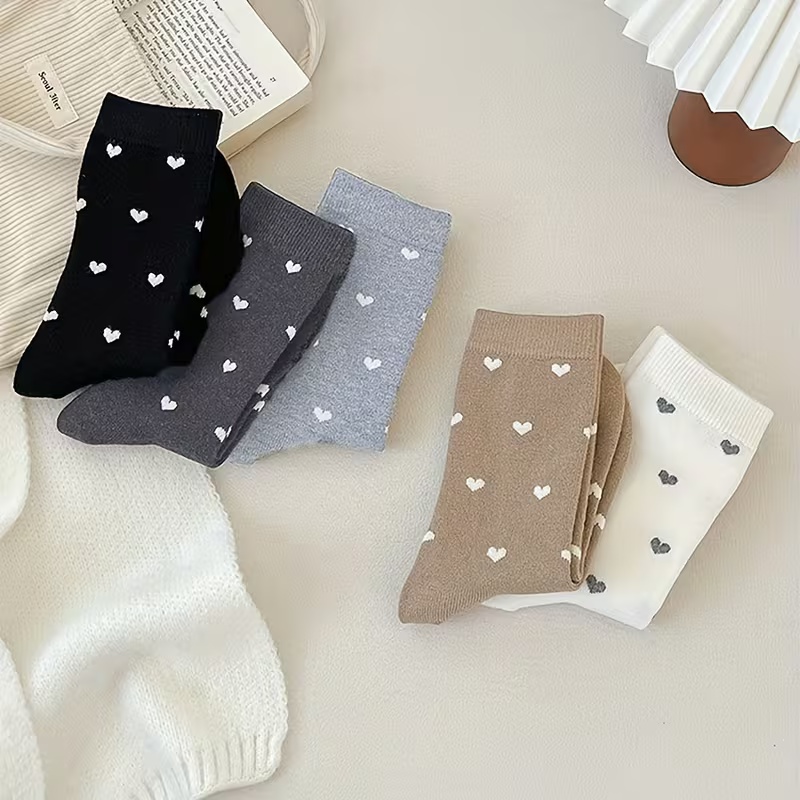 5 Pairs Women's Cozy Heart-Print Mid-Calf Socks