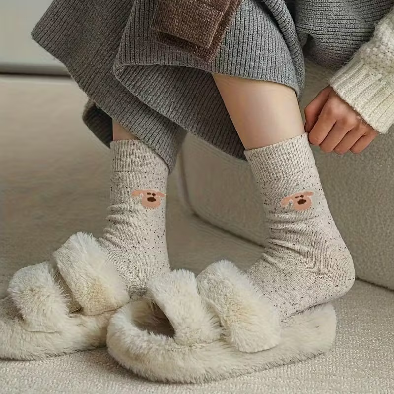 5 Pairs of Coffee Color Yarn Thick and Warm Korean Cute Puppy Stockings