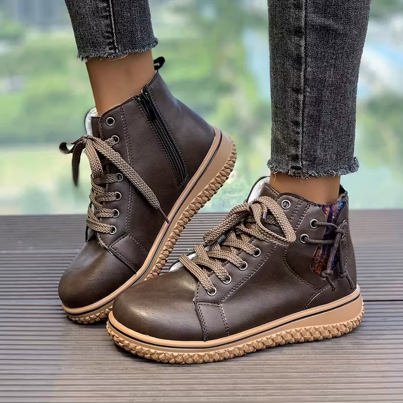 Women's Comfortable Lace-Up Thick Sole Ankle Boots