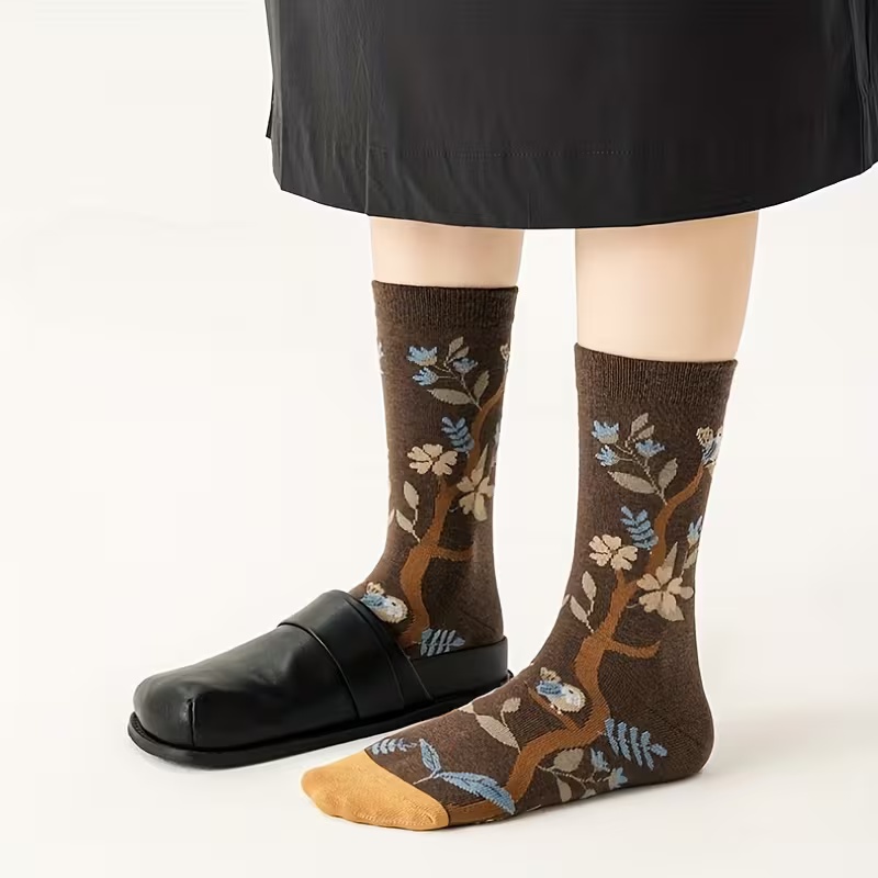 5 Pairs of Retro Floral Mid-Calf Socks