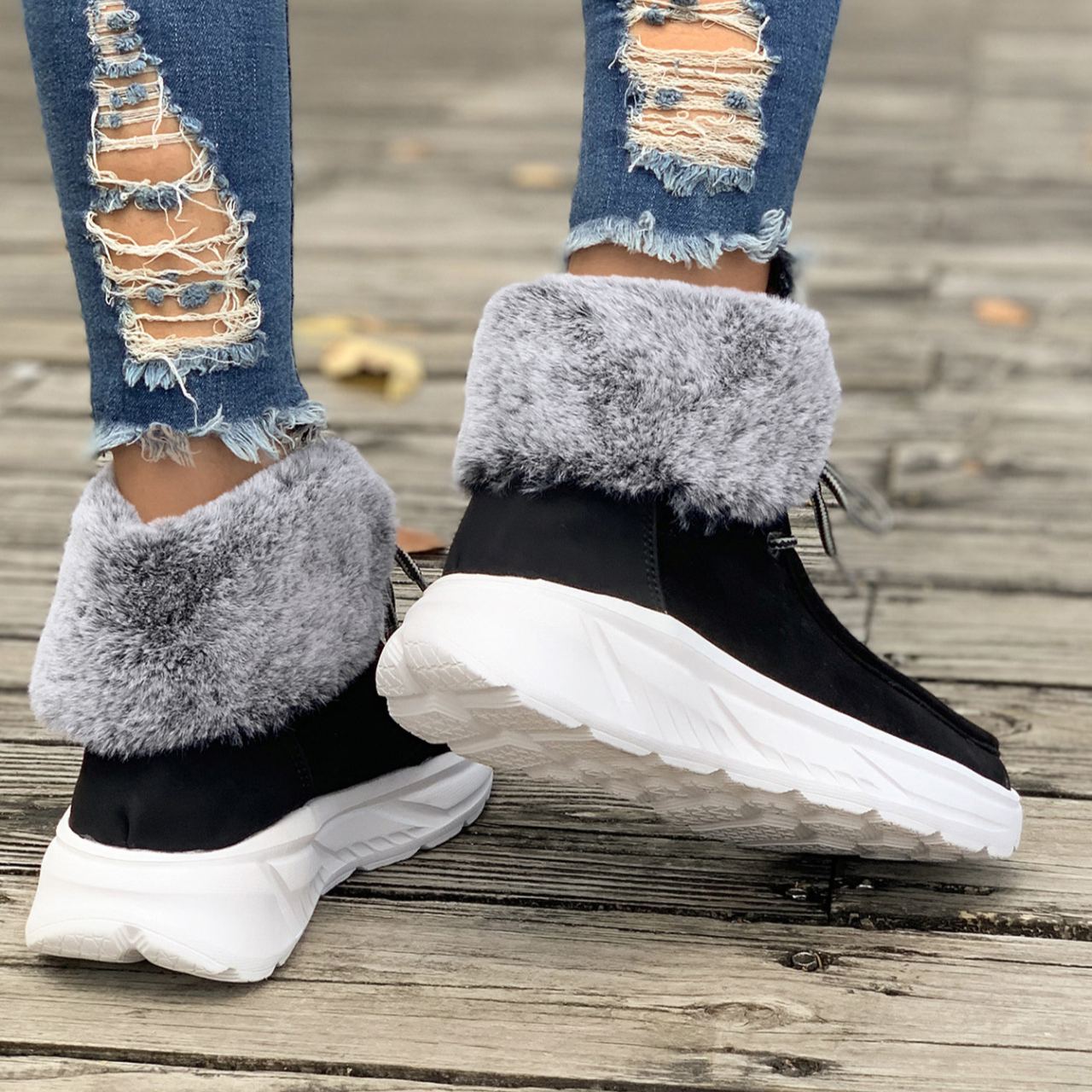 Women's Thick-soled Fleece-lined Warm Snow Boots