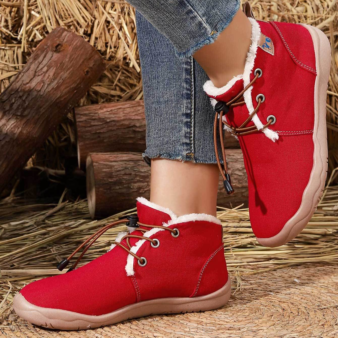 Women's Slip-On Closure Soft TPR Sole Warm Lined Interior Winter Boots