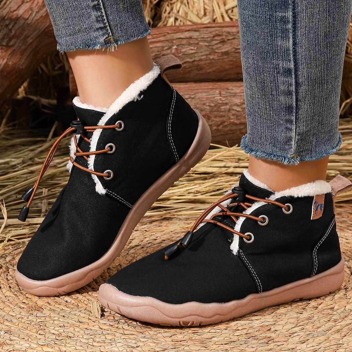 Women's  Slip-On Closure Soft TPR Sole Warm Lined Interior Winter Boots