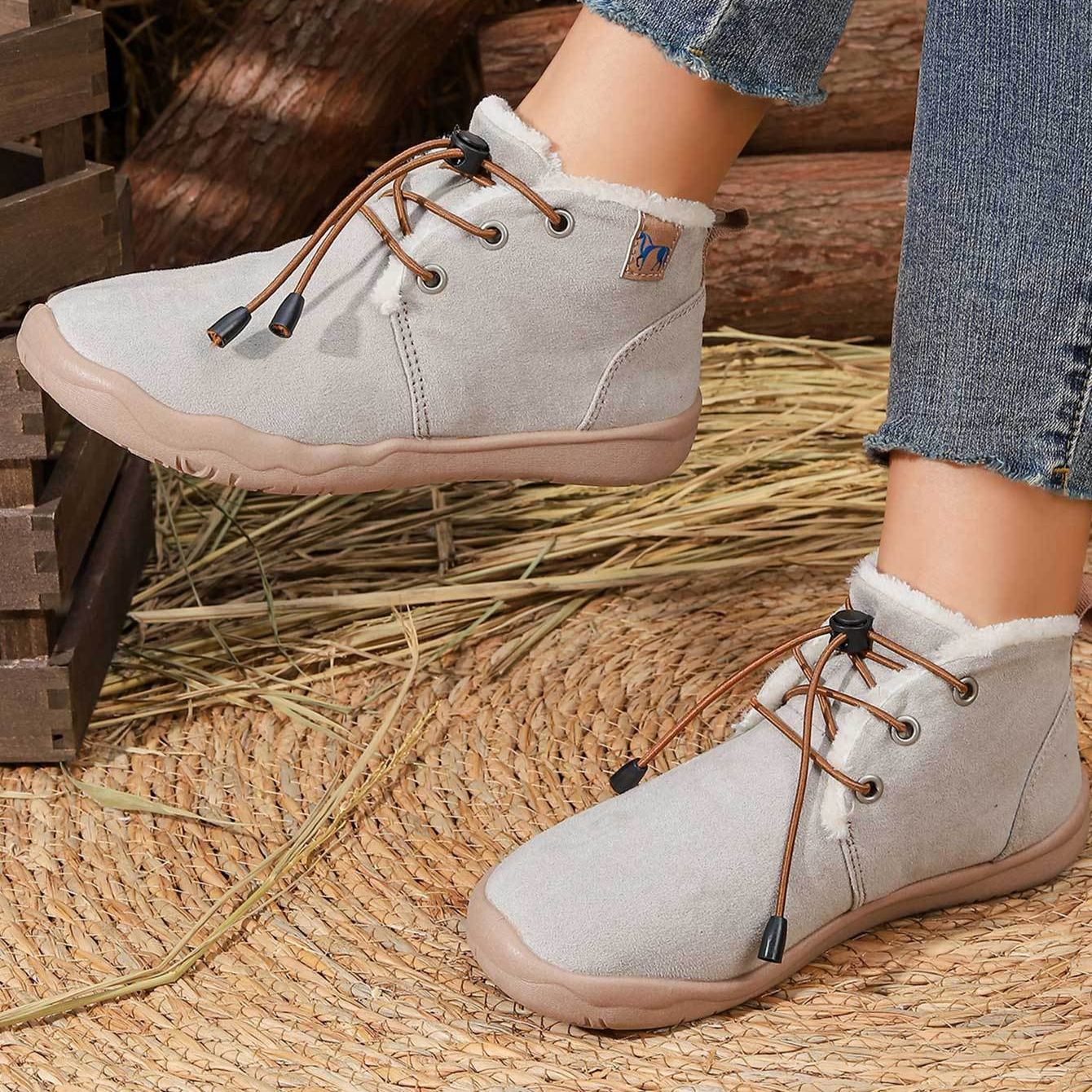 Women's  Slip-On Closure Soft TPR Sole Warm Lined Interior Winter Boots