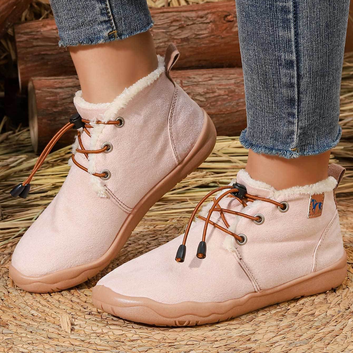 Women's  Slip-On Closure Soft TPR Sole Warm Lined Interior Winter Boots