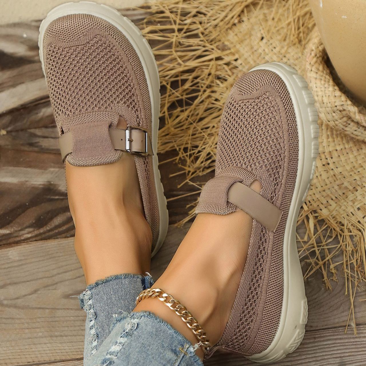 Women's Breathable Fabric Upper & Soft PU Sole Slip-On Shoes