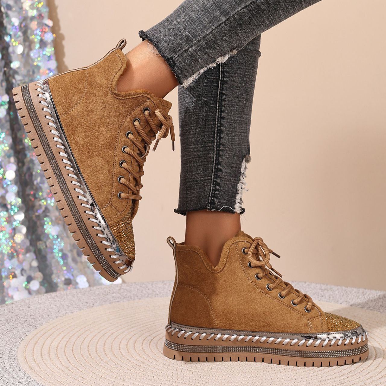 Women's Rhinestone-Decorated Lace-Up Chunky Platform Winter Boots with Fleece