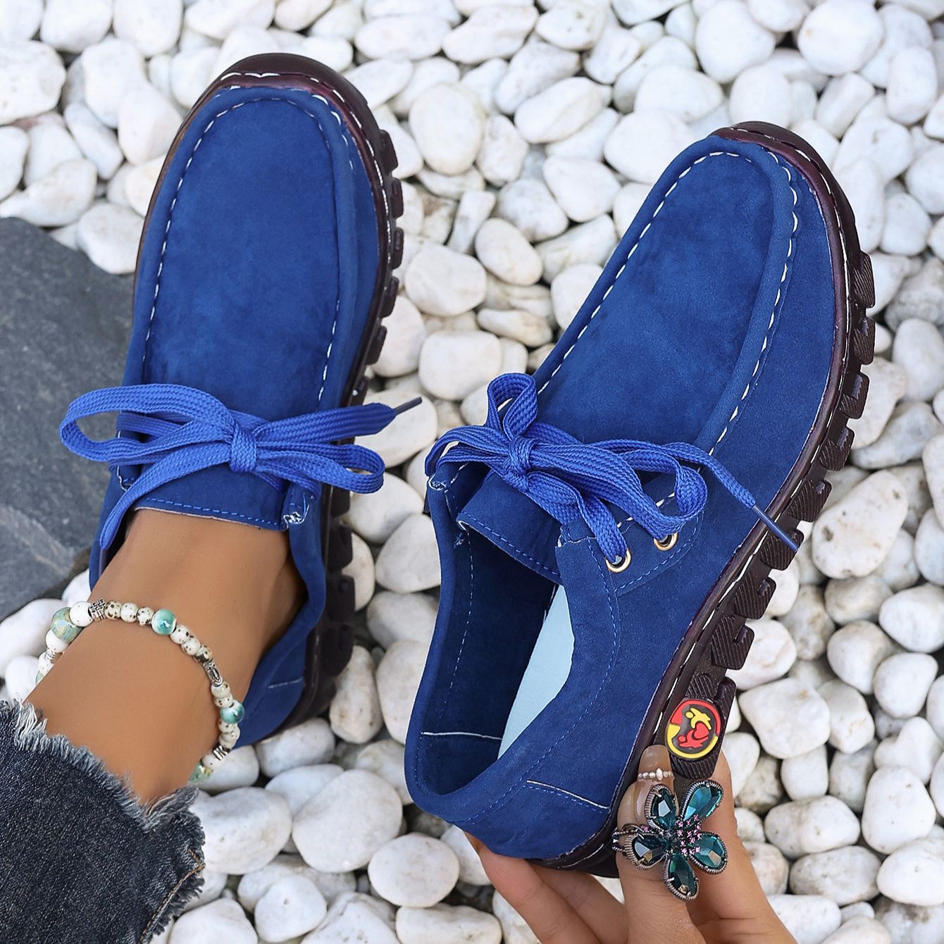 Women's Lightweight Slip-Resistant Flat Shoes