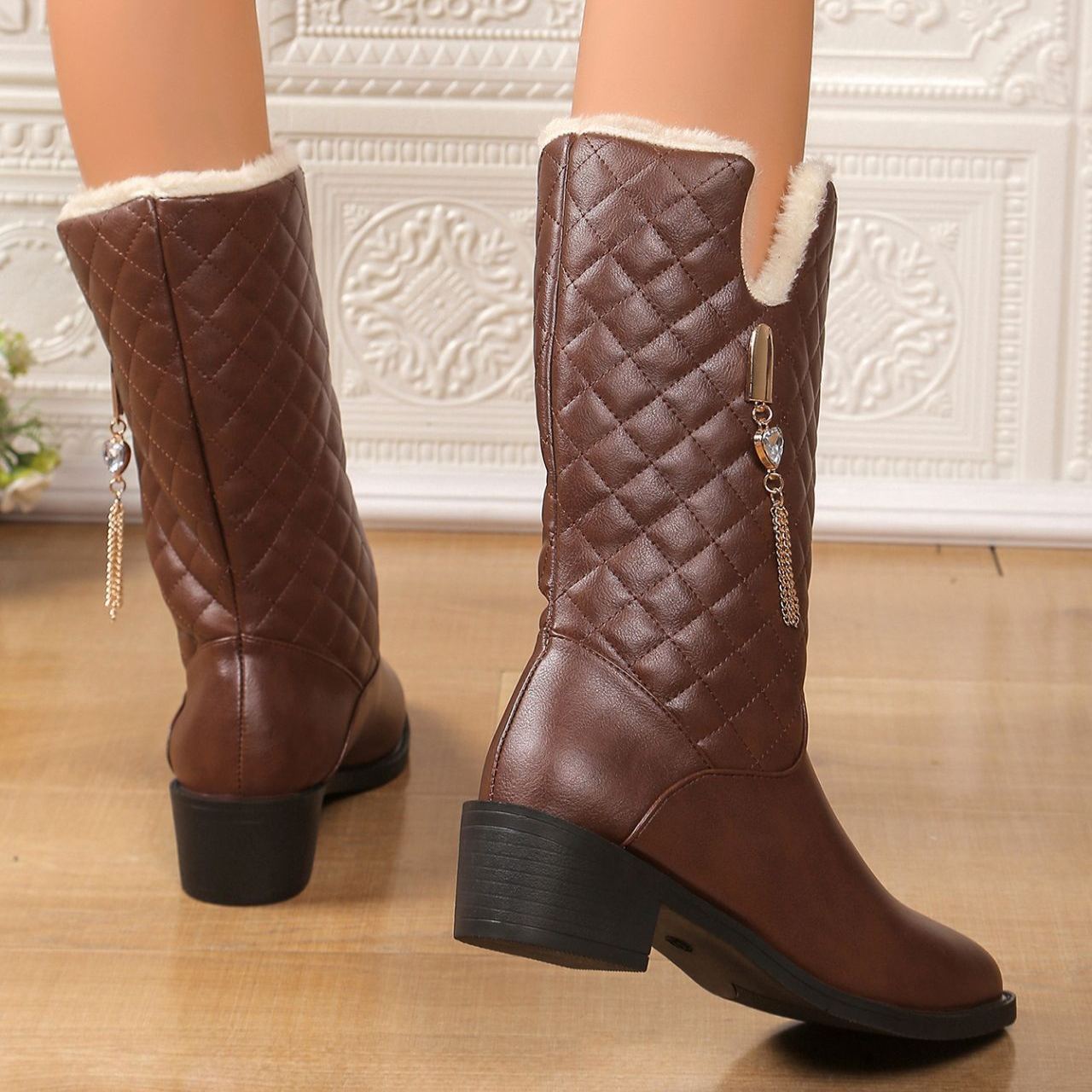 Women's Winter Chunky Heel and Side Zipper Fashion Boots