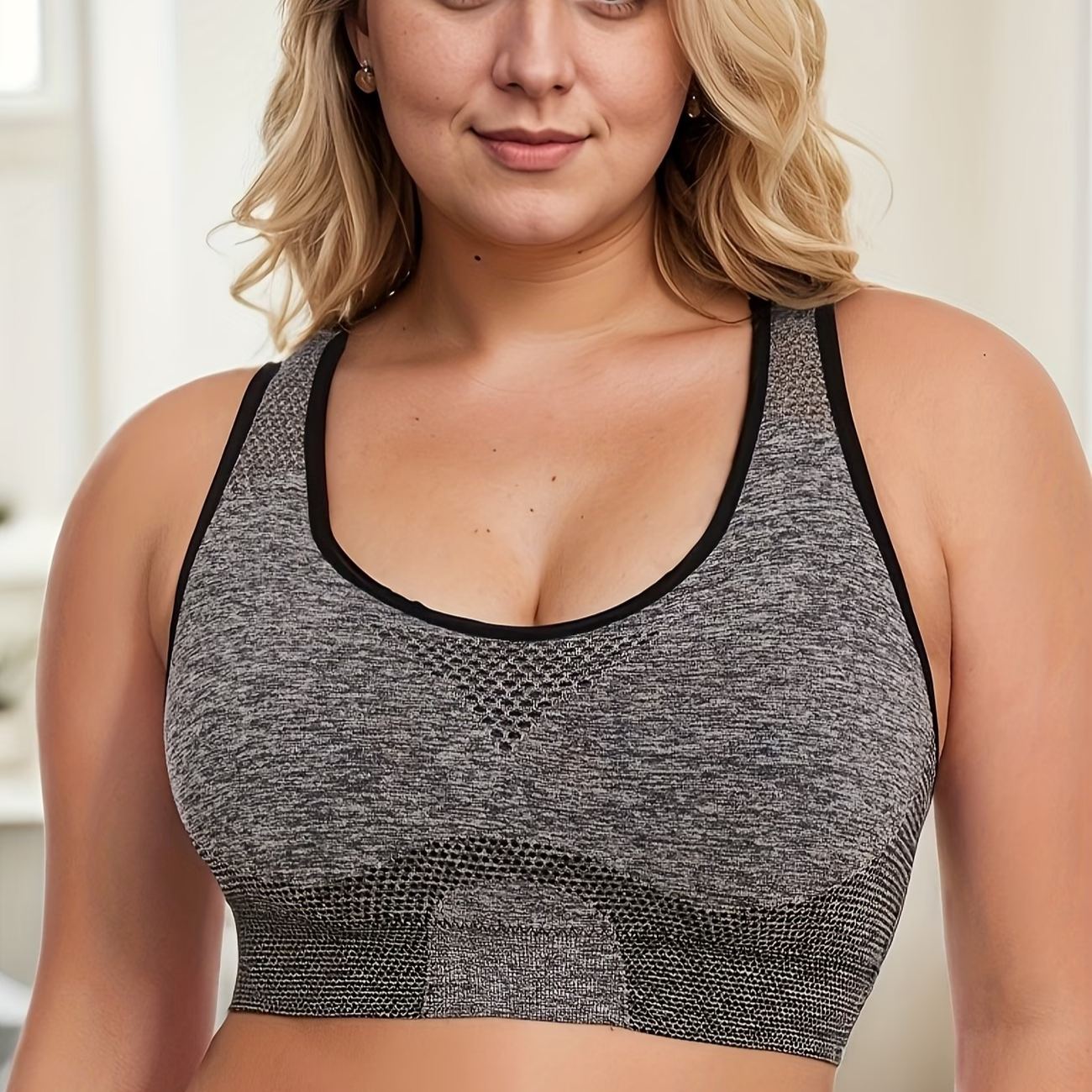Plus Size Breathable Wire-Free Seamless Hollow Mesh Thin Sport Bra