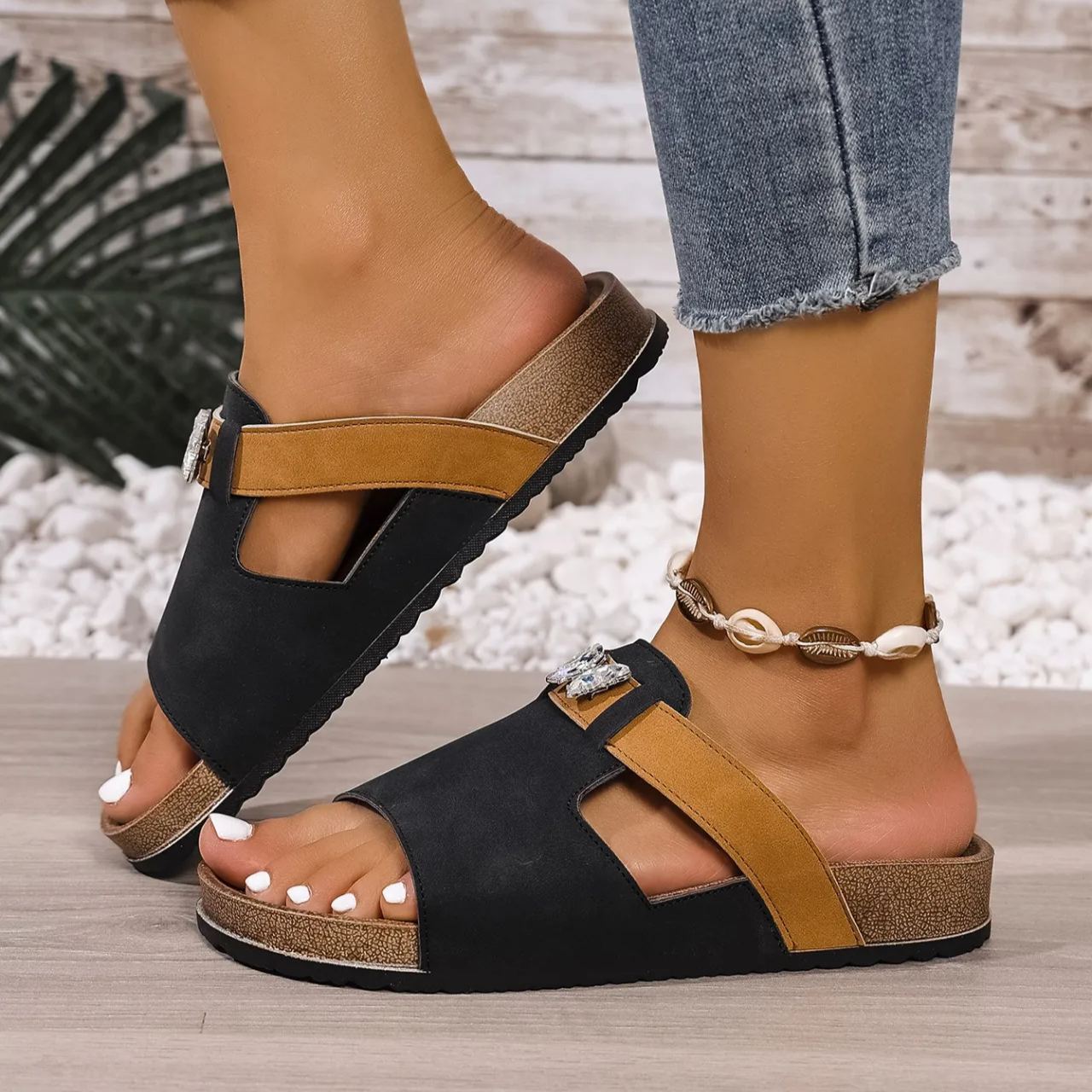 Women's Butterfly Rhinestone Boken Slippers