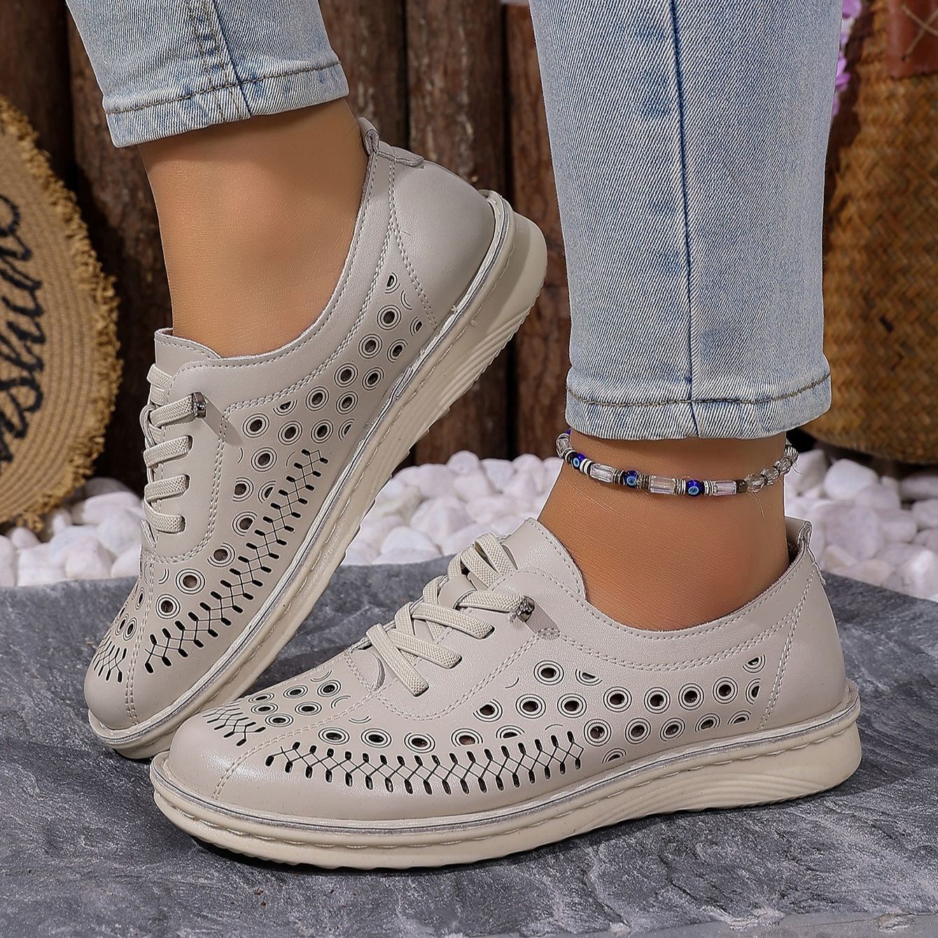 Women's Hollow-Out Design Lace-Free Slip-On Loafers