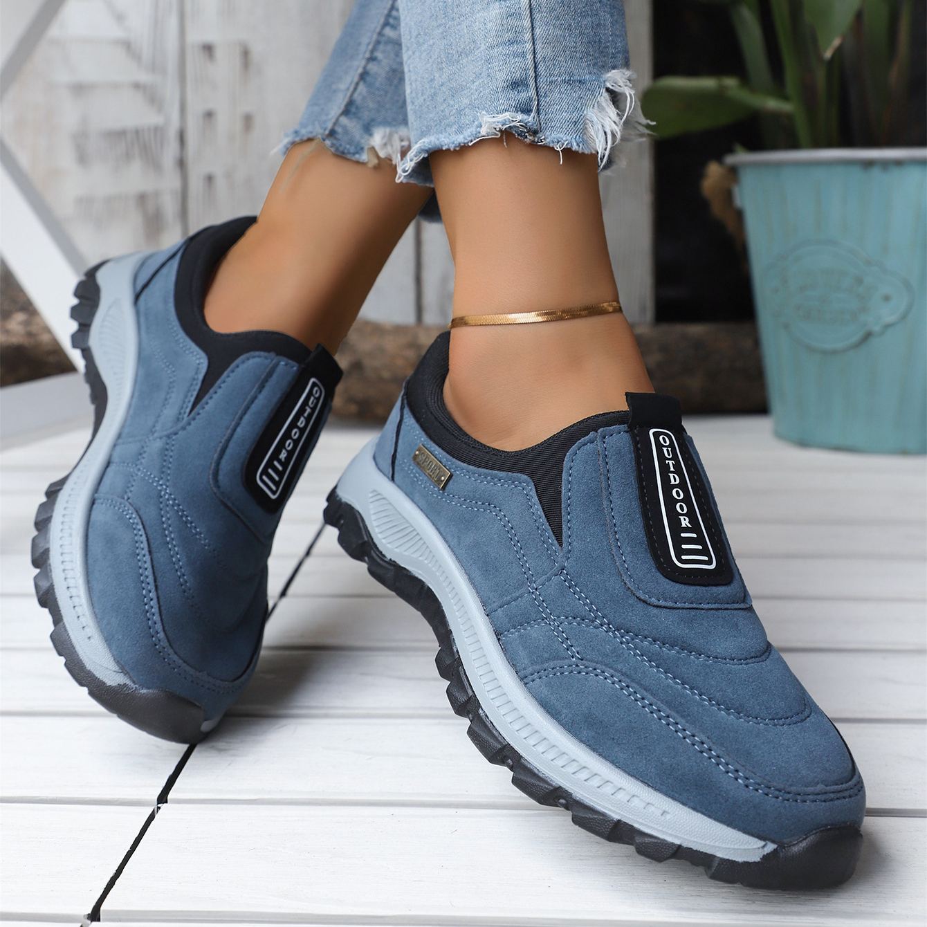 Women's Casual Lightweight All-Season Slip-on Shoes