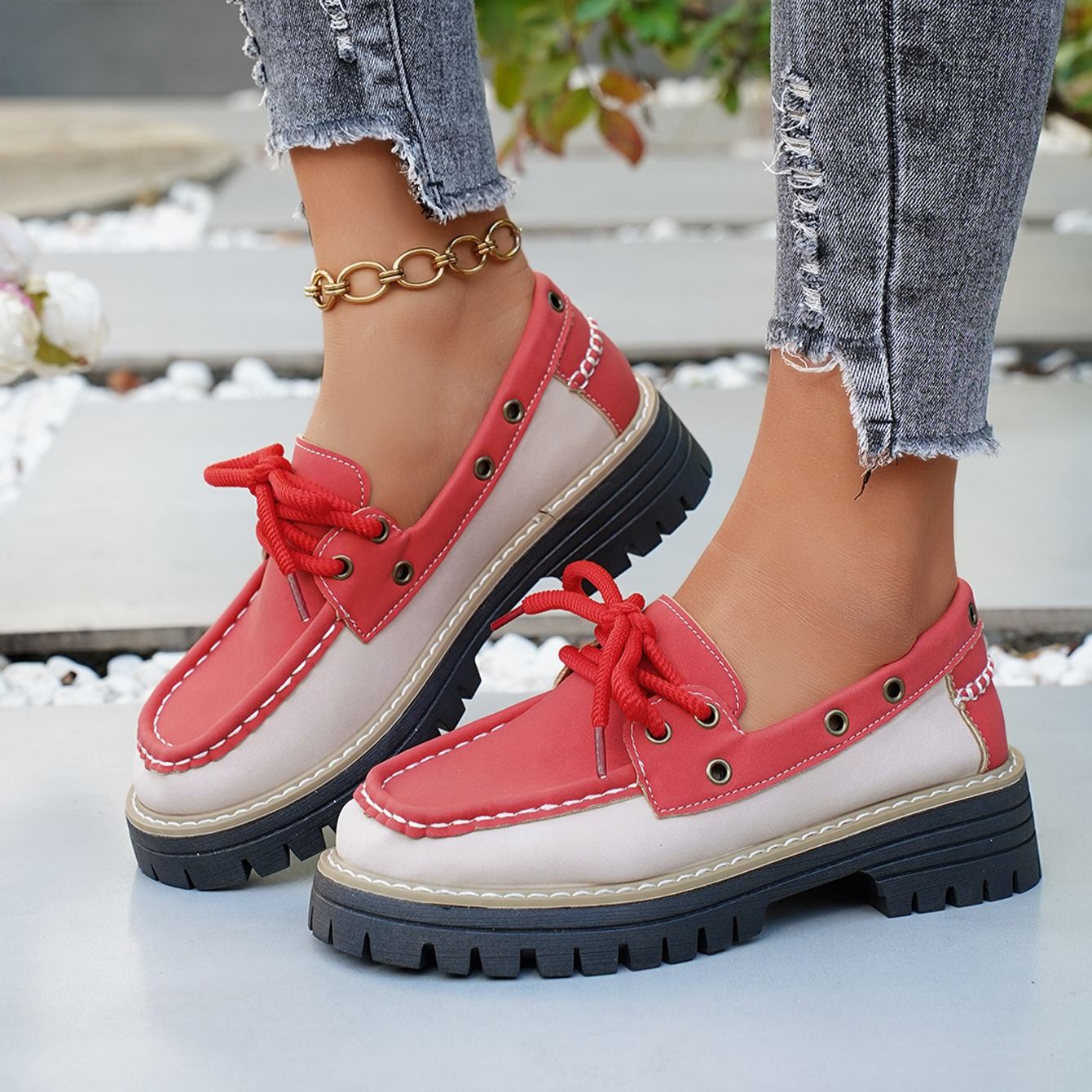 Women's Retro Metal-Detail Lace-Up Casual Loafers