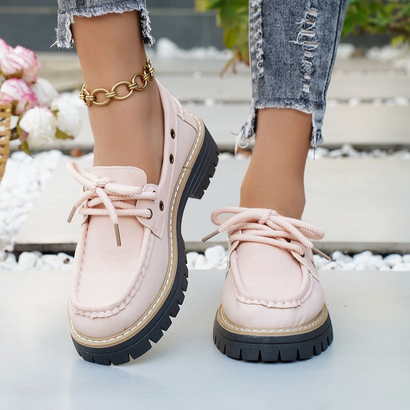 Women's Retro Metal-Detail Lace-Up Casual Loafers
