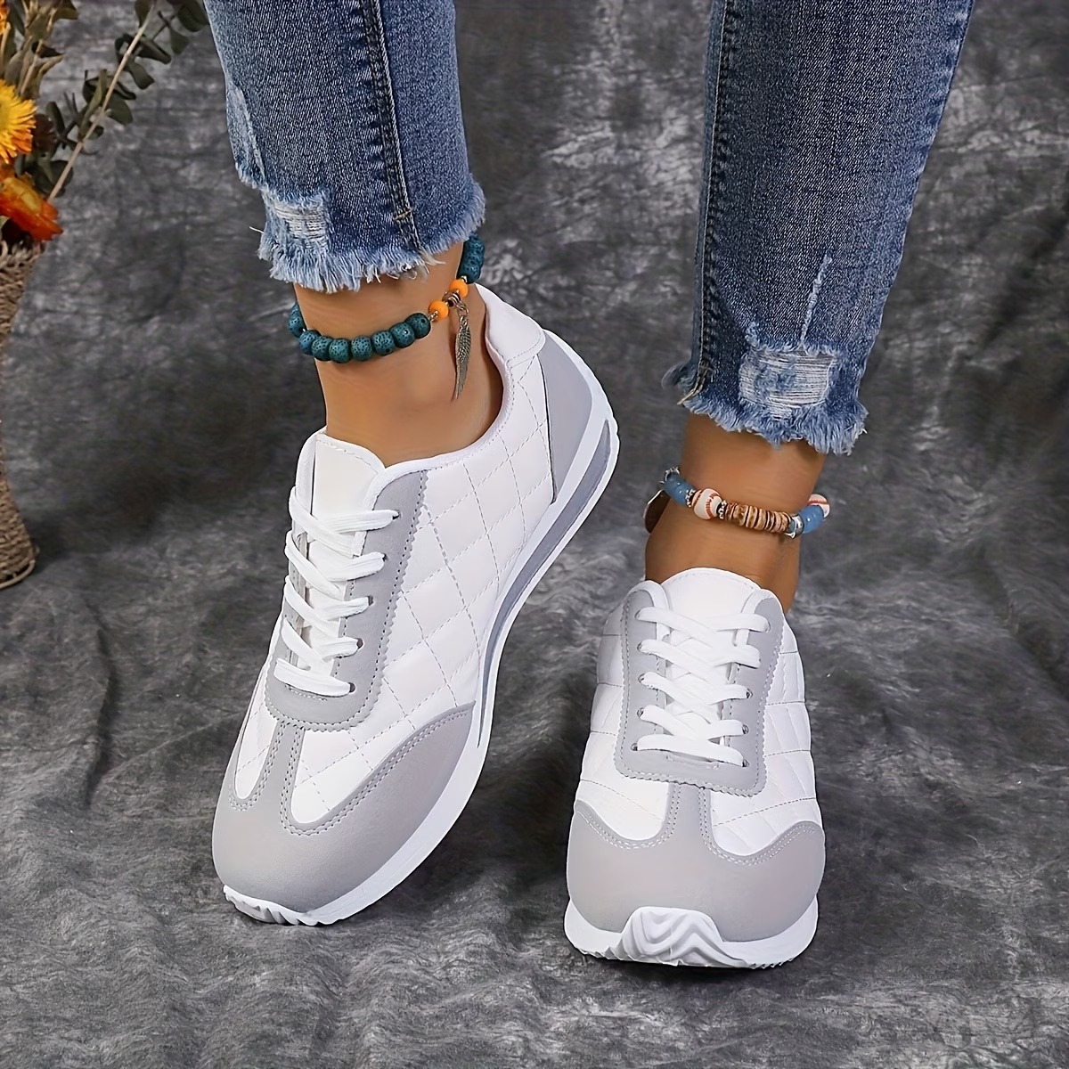 Women's Soft-Soled Trendy Lightweight Comfortable Sneakers