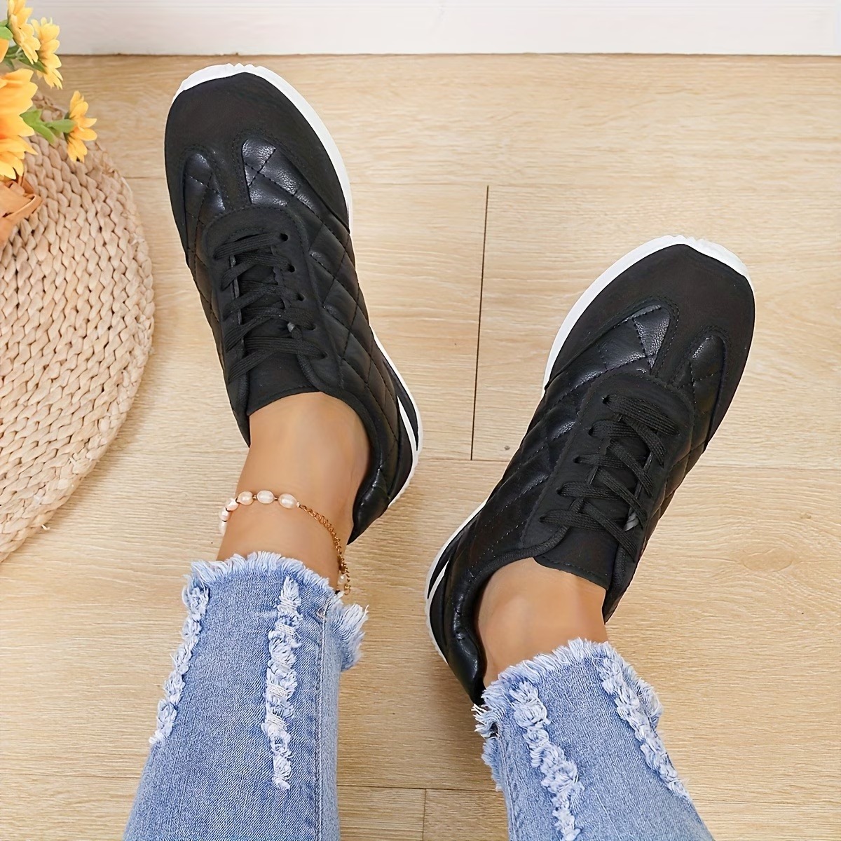 Women's Soft-Soled Trendy Lightweight Comfortable Sneakers