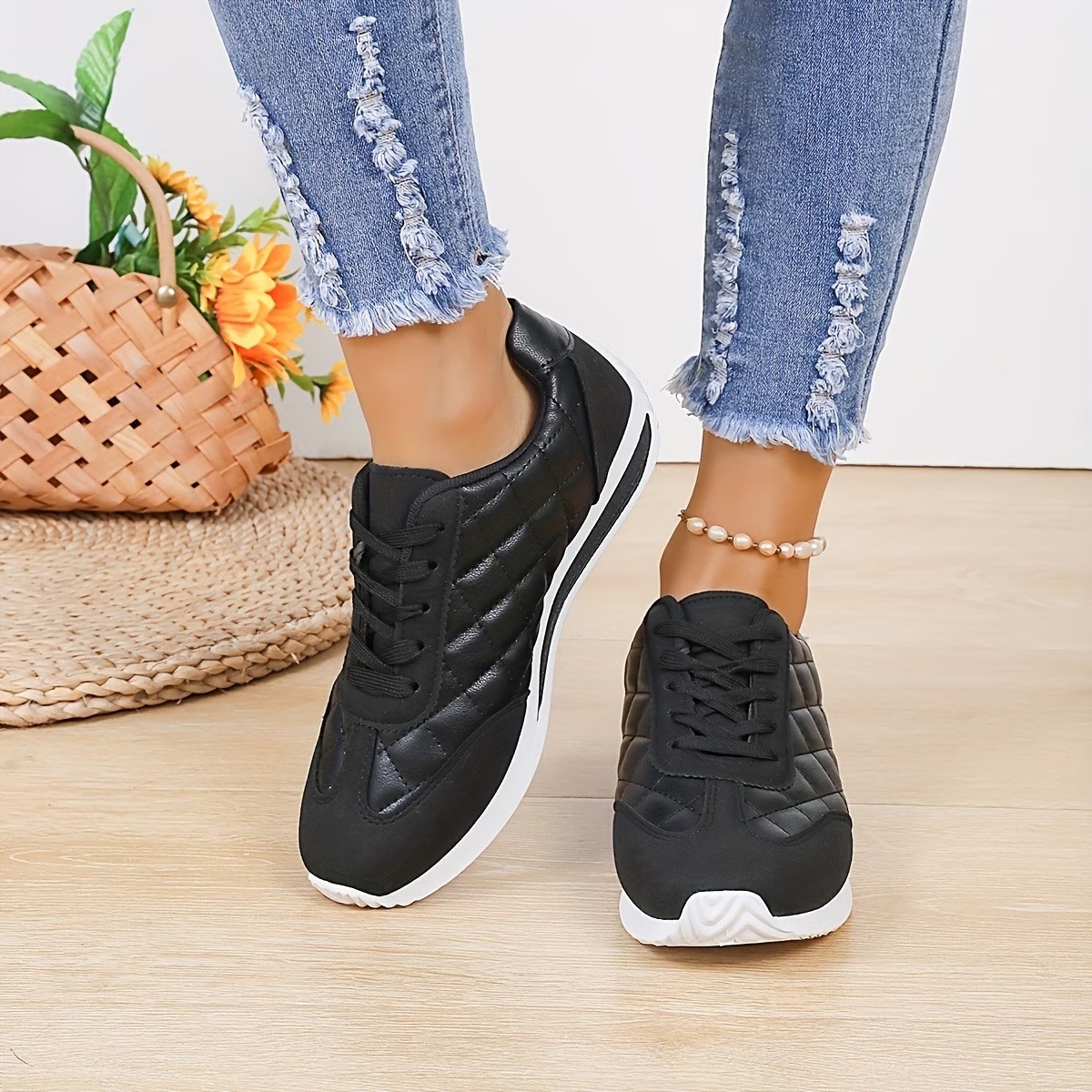 Women's Soft-Soled Trendy Lightweight Comfortable Sneakers