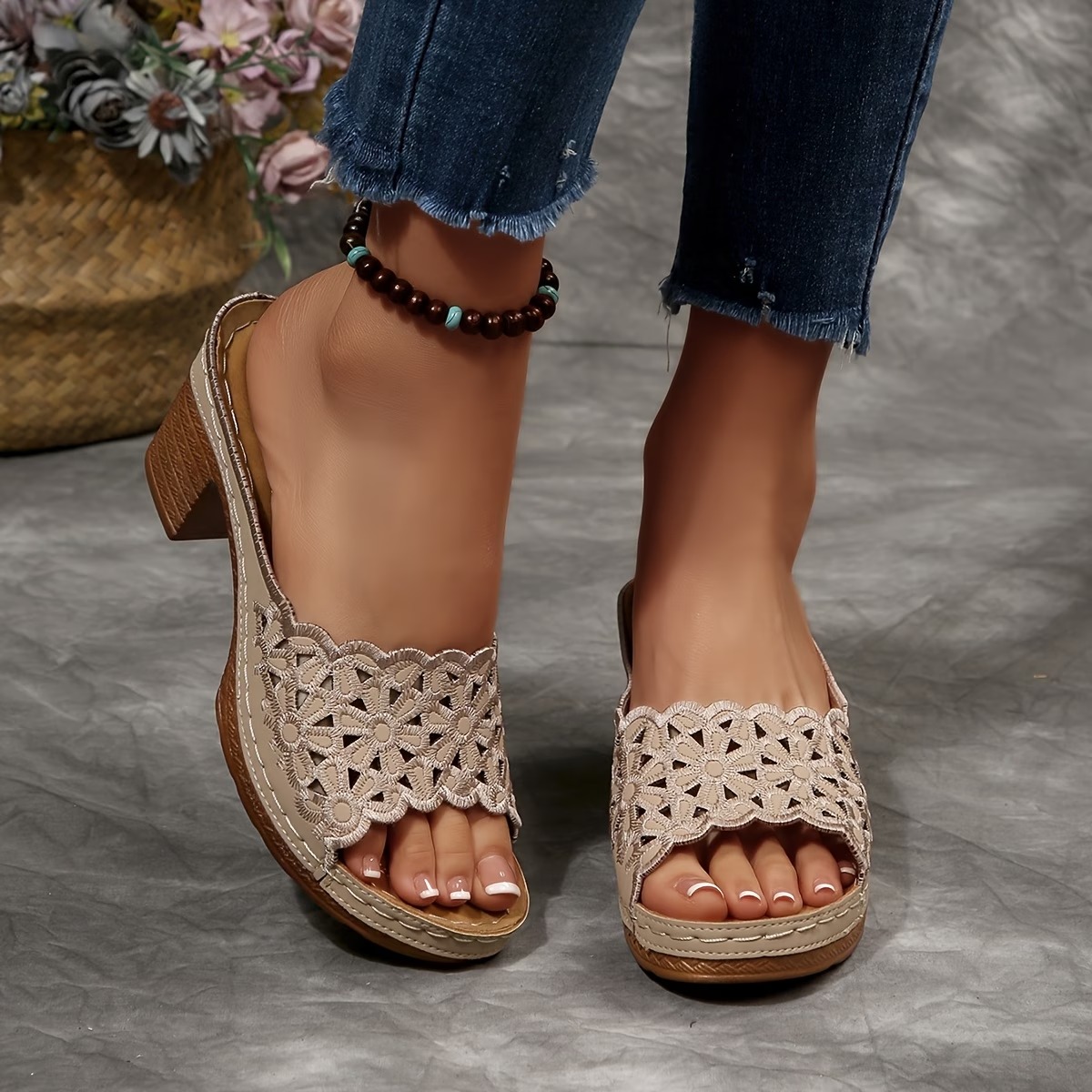 Women's New Summer Embroidered Chunky Heel Sandals